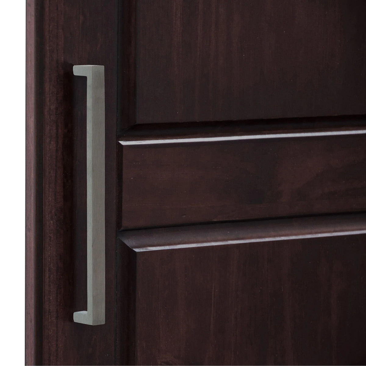 Armoire Palace Imports Cosmo à 3 portes en bois massif à 100 %, avec portes en bois massif ou miroirs