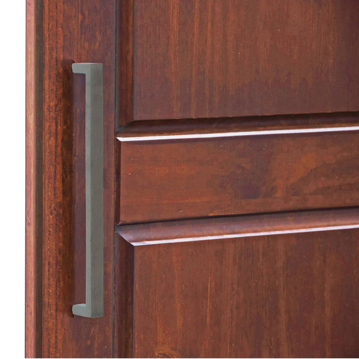 Armoire Palace Imports Cosmo à 3 portes en bois massif à 100 %, avec portes en bois massif ou miroirs