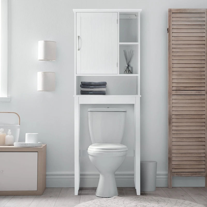 Meuble de rangement blanc à poser au-dessus des toilettes avec porte à panneaux à rainures et languettes et étagères ouvertes