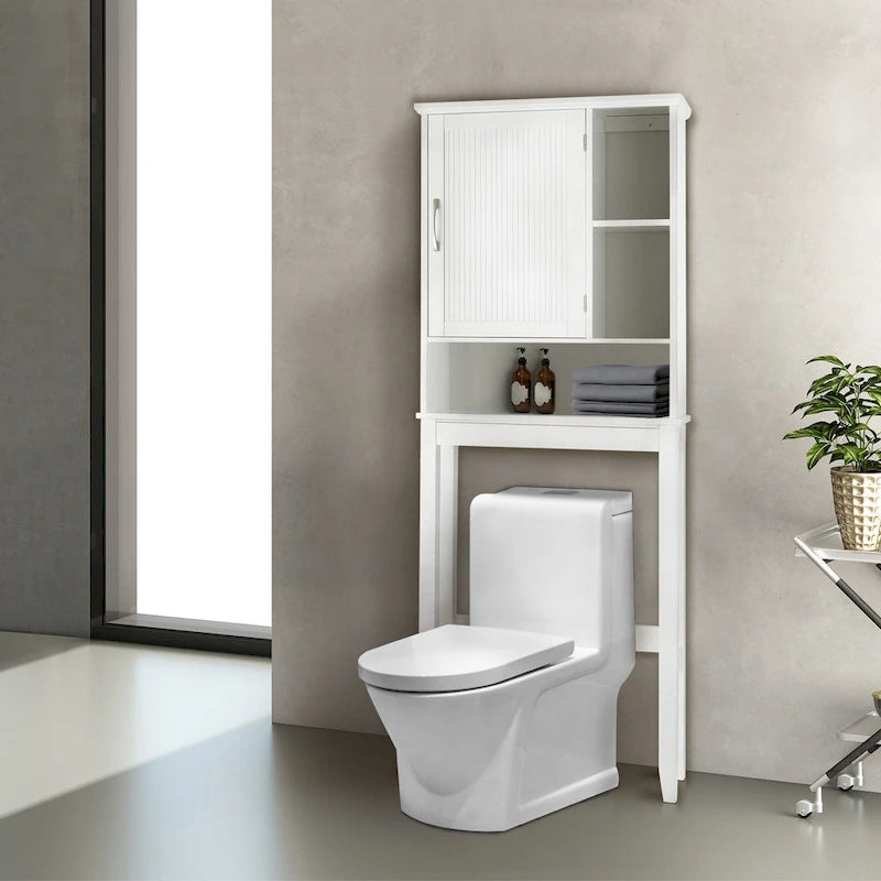Meuble de rangement blanc à poser au-dessus des toilettes avec porte à panneaux à rainures et languettes et étagères ouvertes