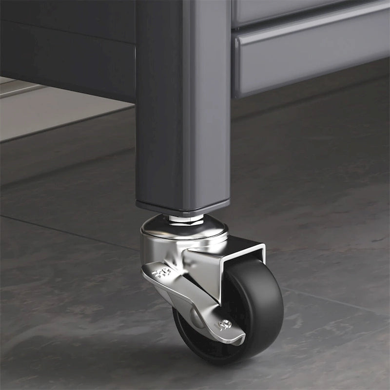 Étagère de rangement en métal roulante avec panneau perforé, portes d'armoire et roulettes verrouillables